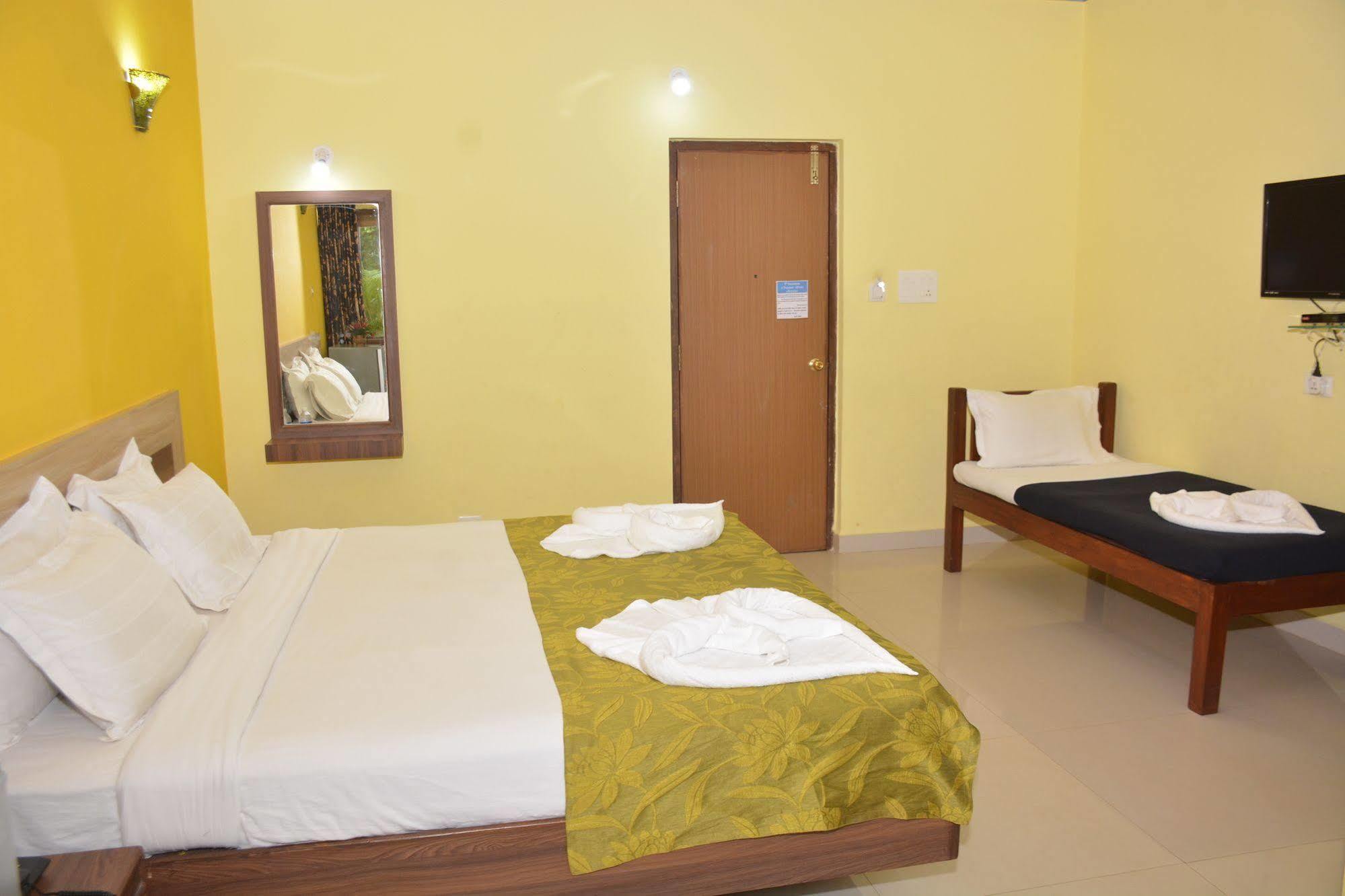 Rbr Suites กาลังกูติ ภายนอก รูปภาพ