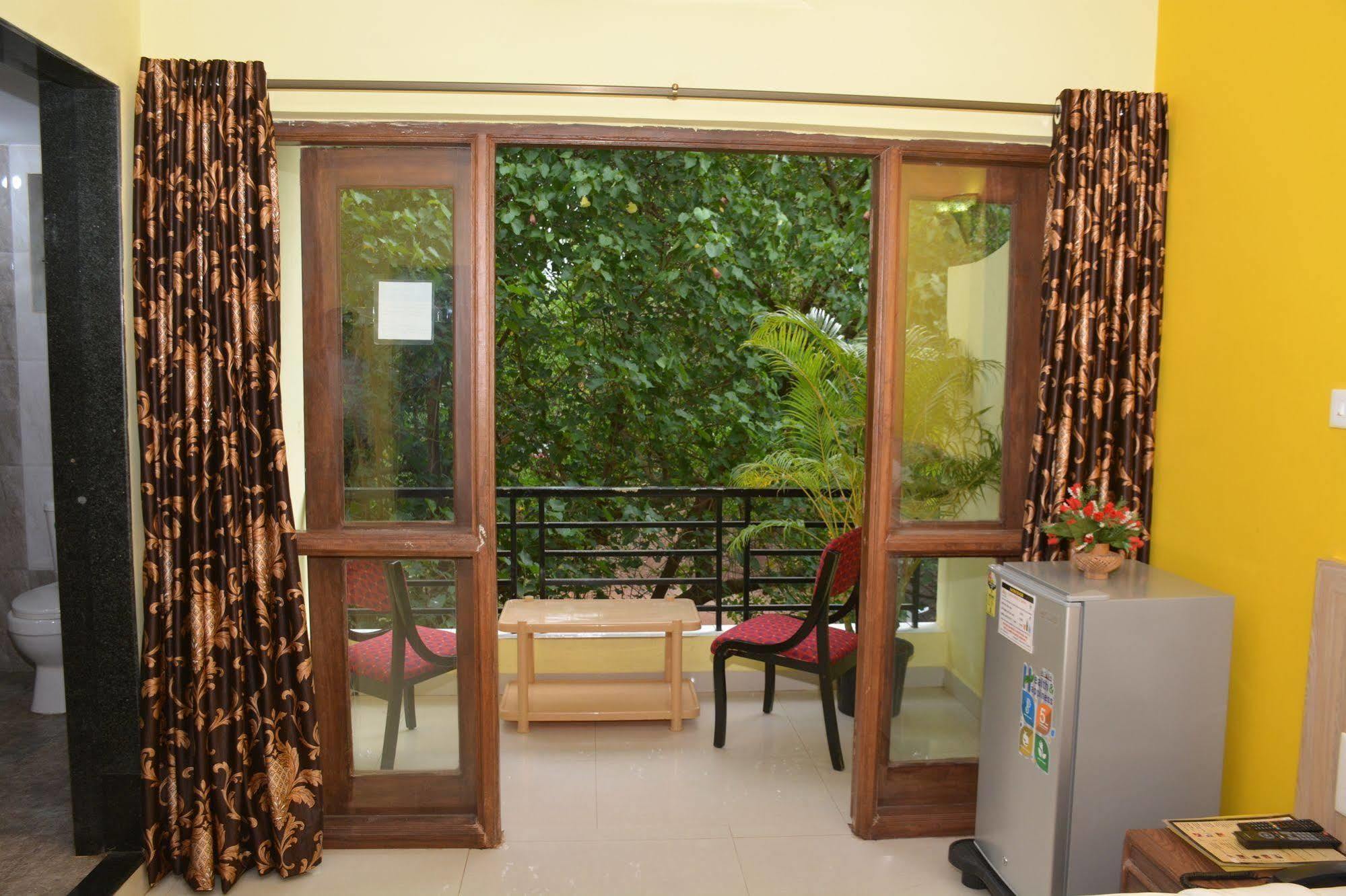 Rbr Suites กาลังกูติ ภายนอก รูปภาพ